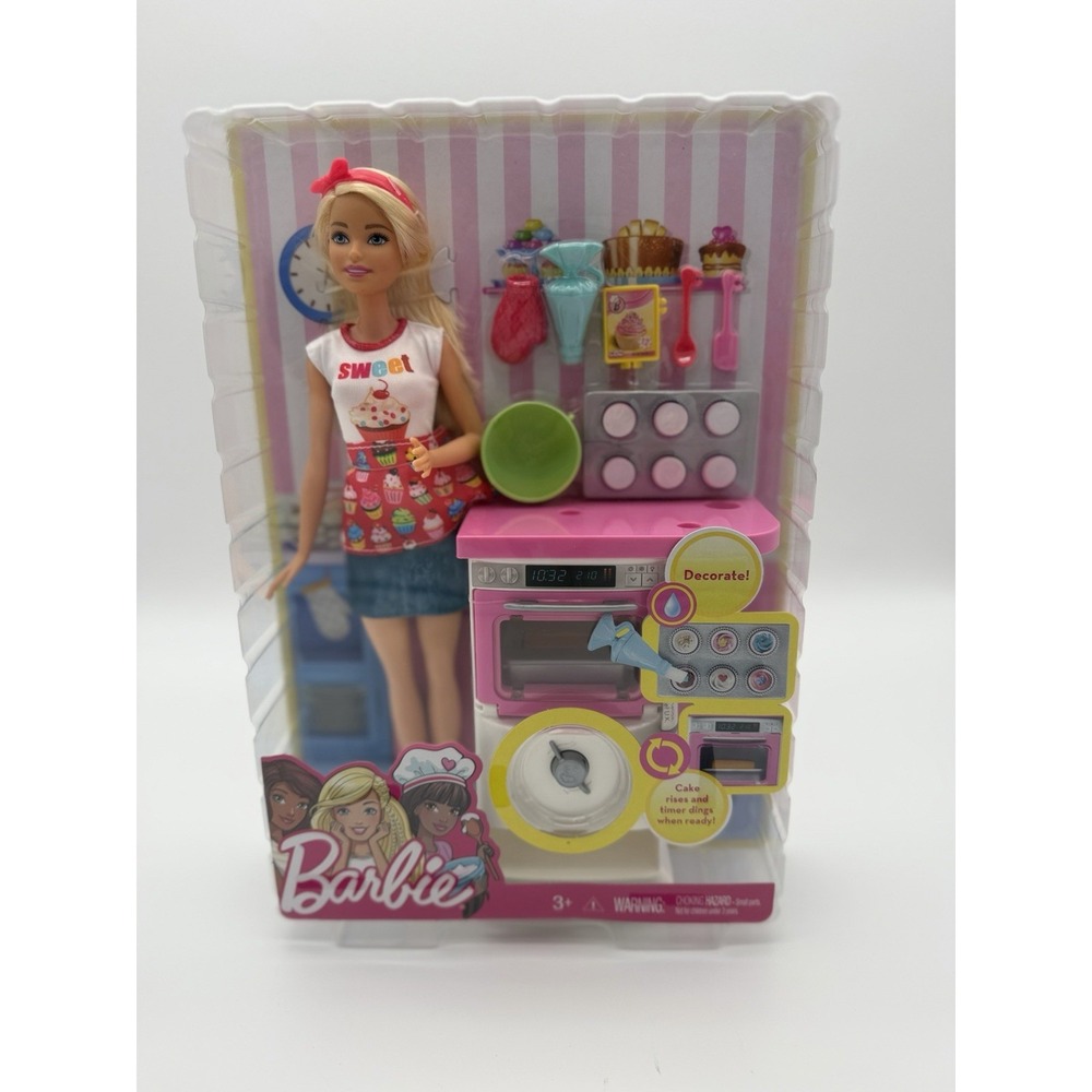 Mattel BARBIE Baker Playset You Can Be Anything CAKE CUPCAKE BAKER NIB 2017
